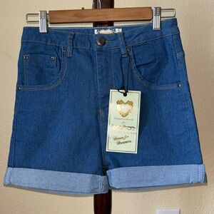 Boohoo high waisted denim shorts NWT